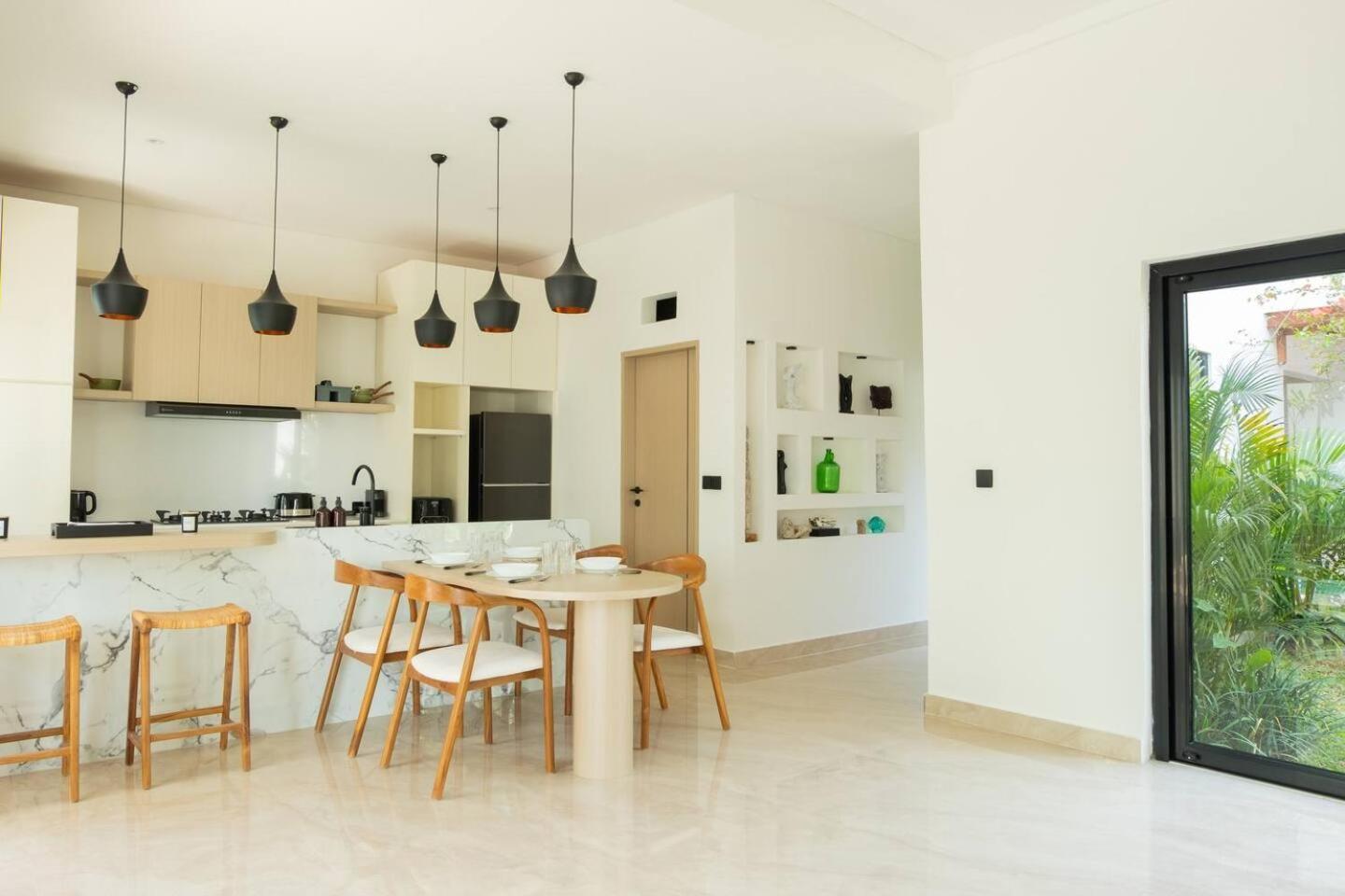 Villa Luxury 3br In Seminyak (Bali)